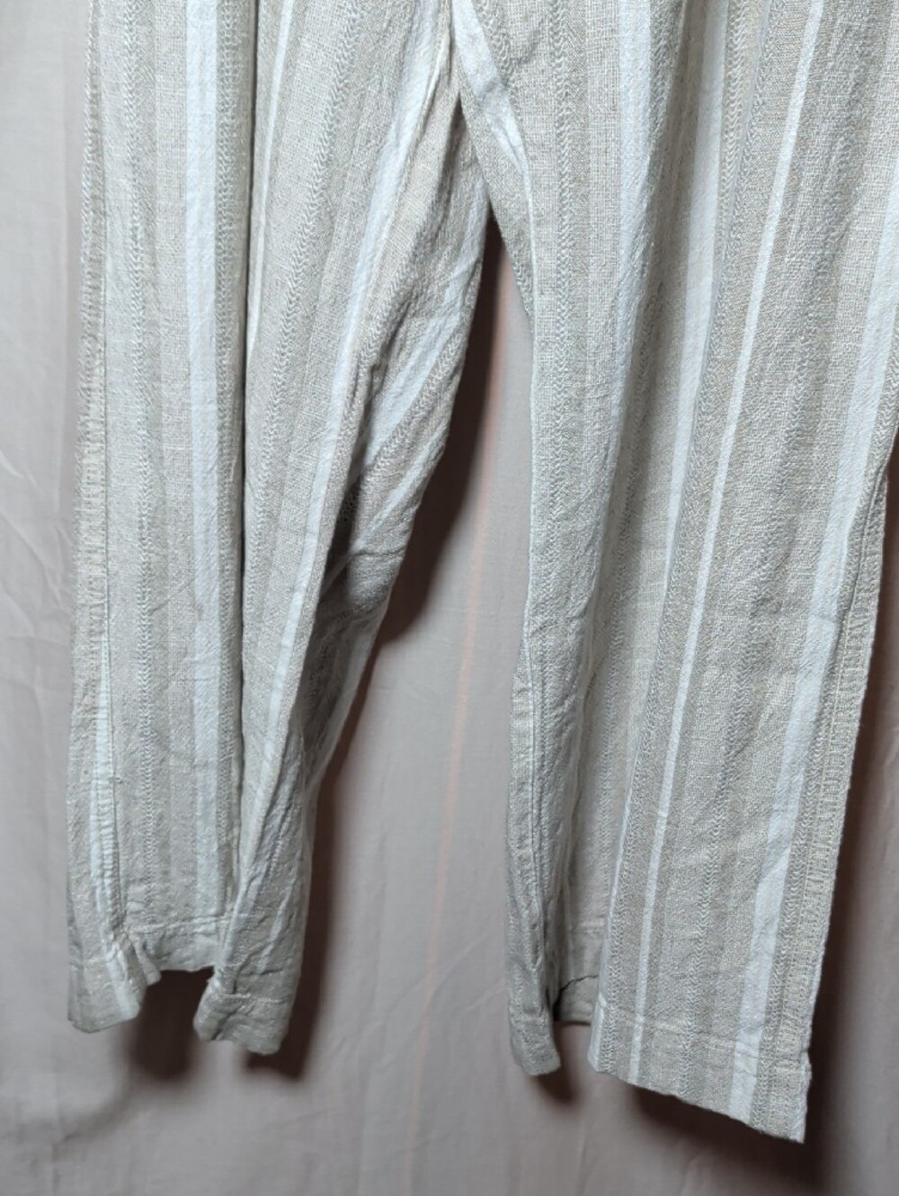 Briggs New York White & Beige Linen Blend Striped Drawstring Chinos - Picture 4 of 7